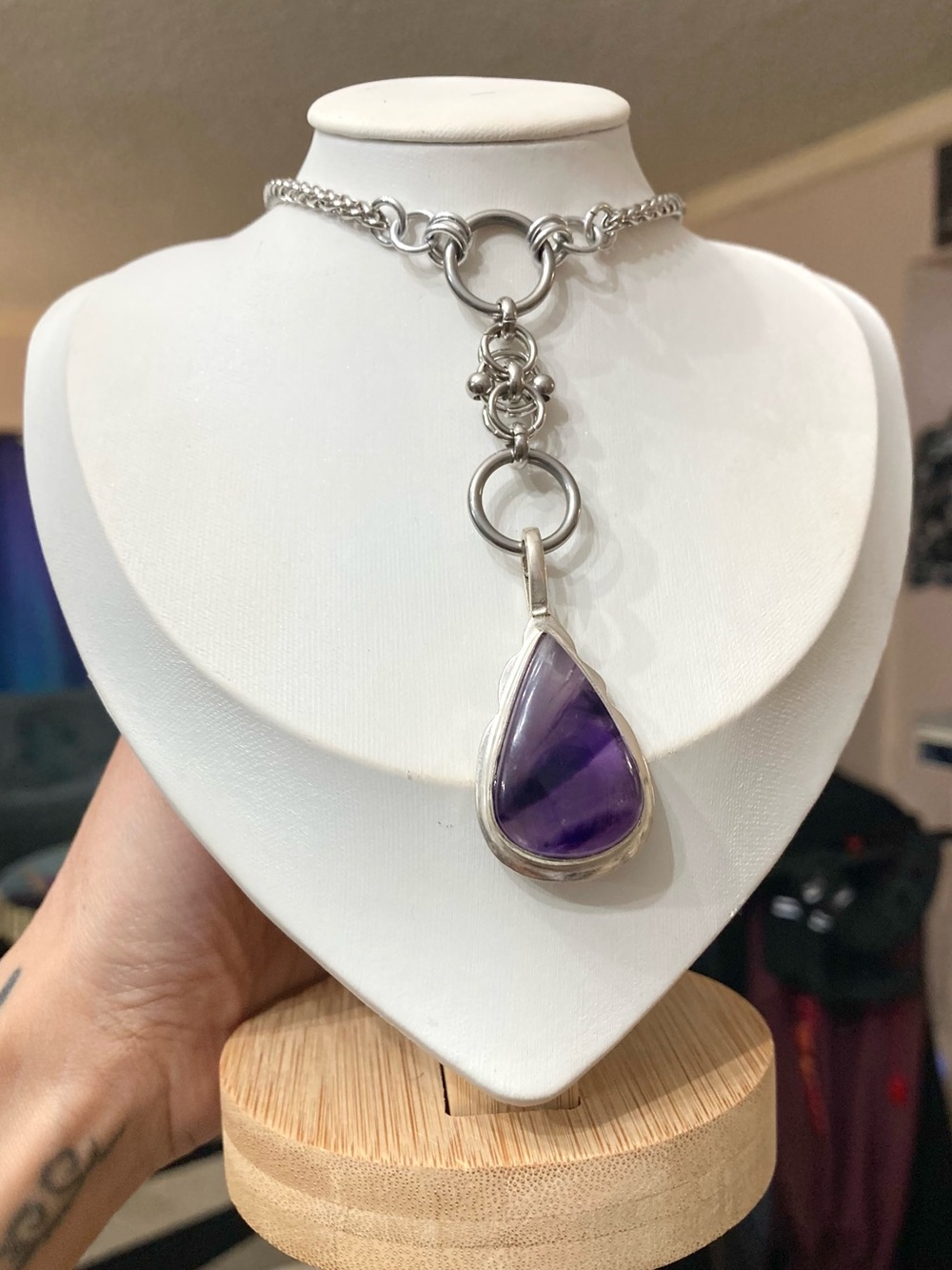 925 sterling silver amethyst charm on steel y shape Celtic knot chain - Picture 13 of 14